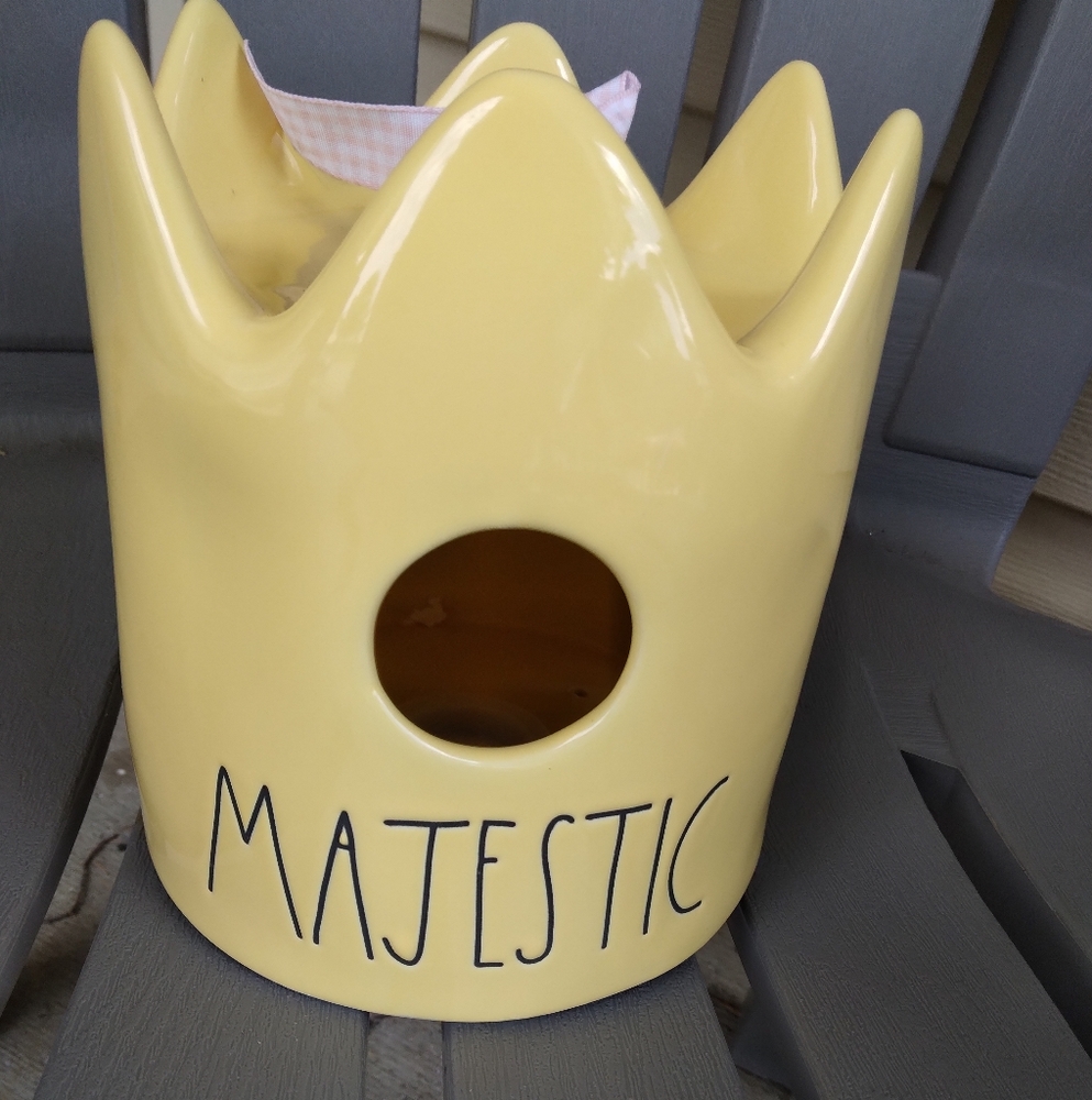 ; NWT, with Original Tags still attached!—   Rae Dunn ceramic  —“Majestic”, can